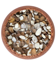  عکس تصویری از مغز بادام شیرین شکسته افغانی 